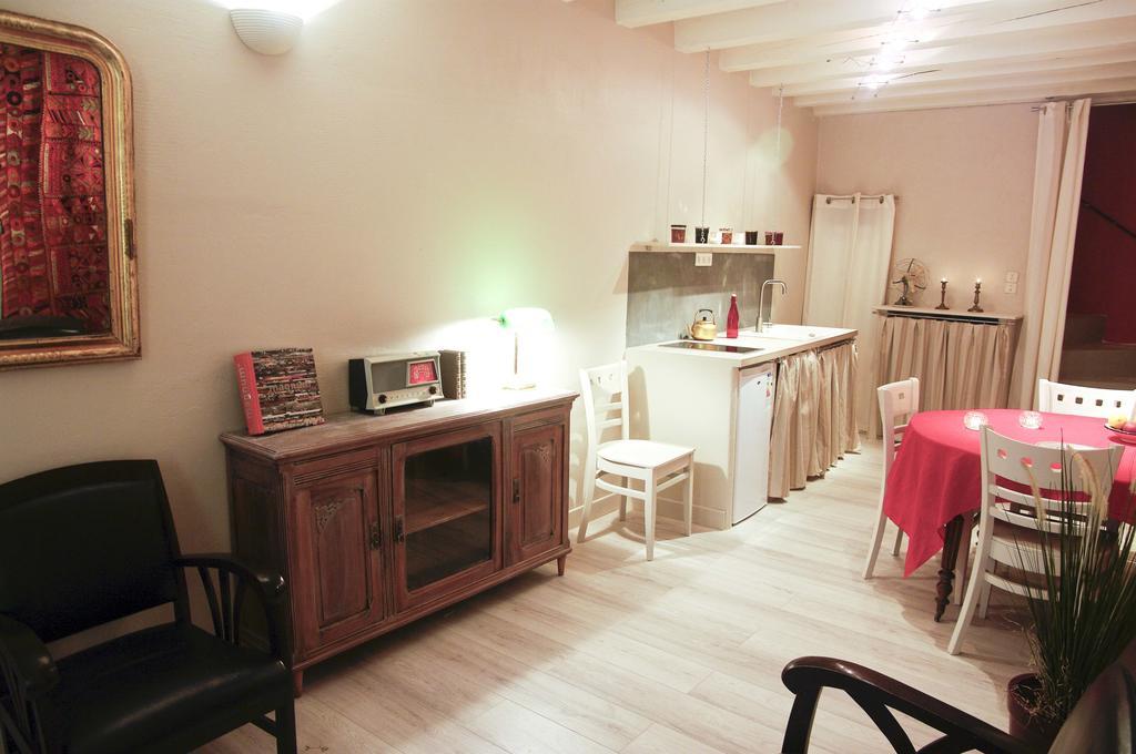 La Maison De Noemie อาร์ลส์ ภายนอก รูปภาพ